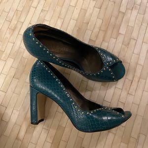 Vintage Talbots teal snakeskin open-toe pumps